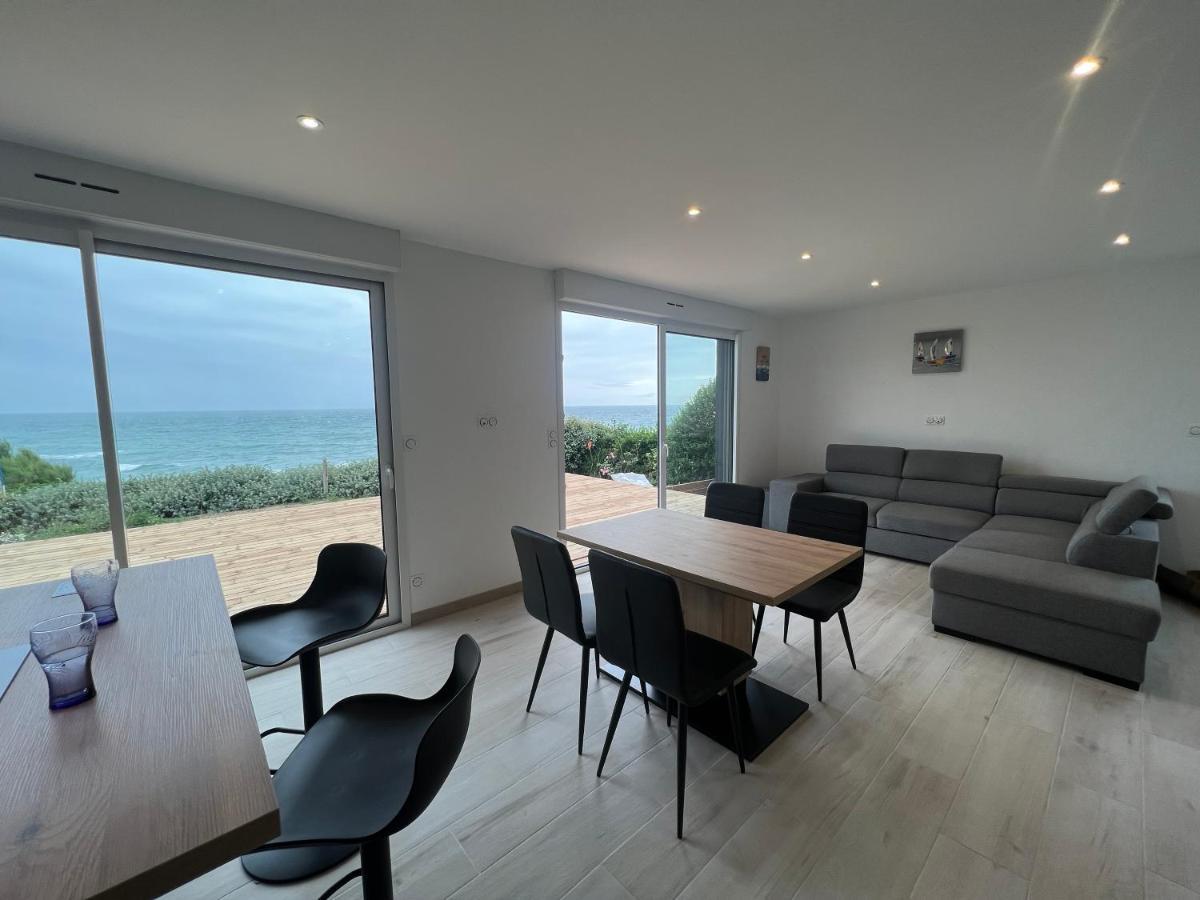 Le Bruit Des Vagues Villa Les Pieux Exterior photo